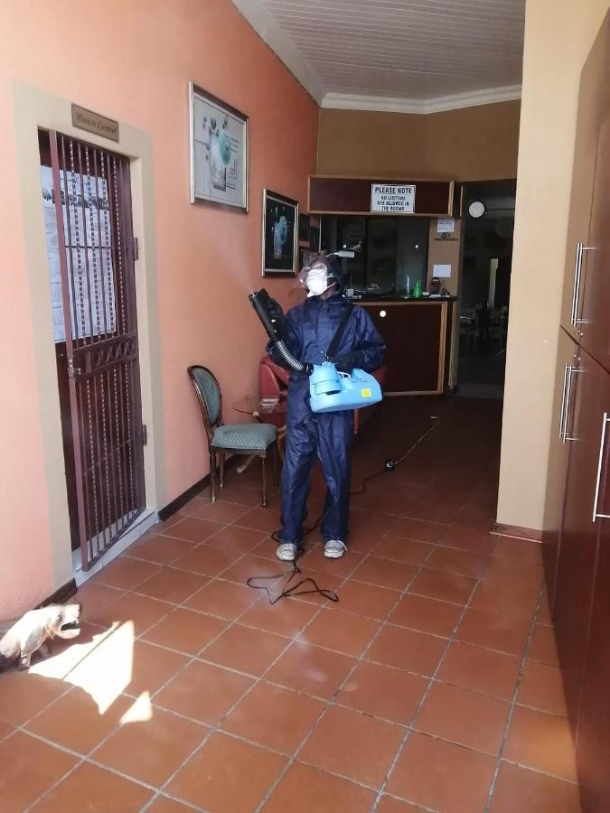Amigos Bed & Breakfast - No Loadshedding Mbombela Екстер'єр фото