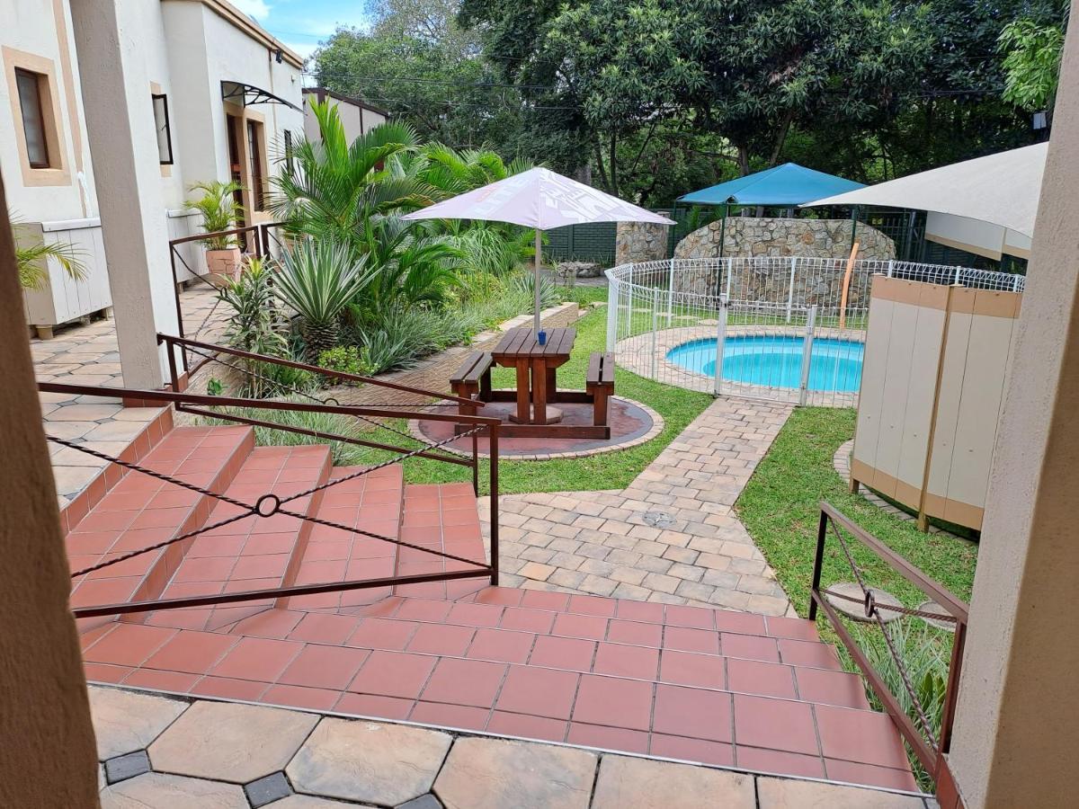 Amigos Bed & Breakfast - No Loadshedding Mbombela Екстер'єр фото