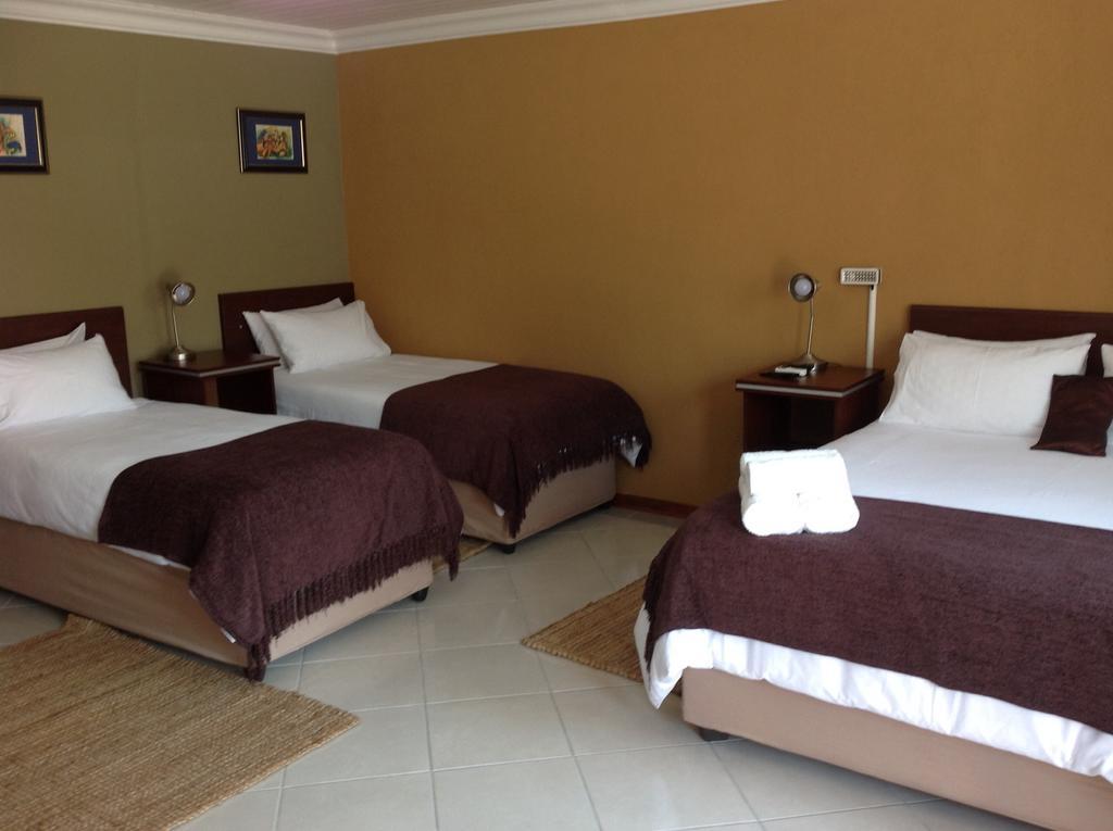 Amigos Bed & Breakfast - No Loadshedding Mbombela Номер фото