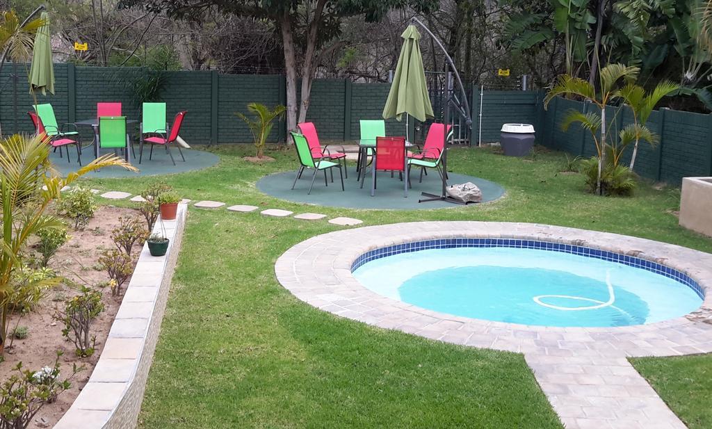 Amigos Bed & Breakfast - No Loadshedding Mbombela Екстер'єр фото