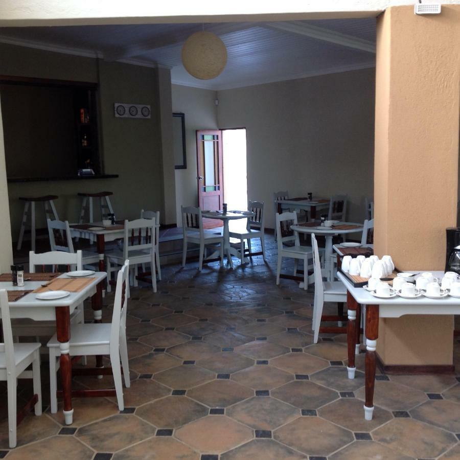 Amigos Bed & Breakfast - No Loadshedding Mbombela Екстер'єр фото